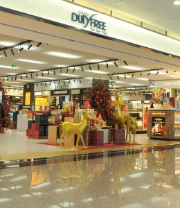 Khám phá cửa hàng miễn thuế lớn nhất sân bay quốc tế Tân Sơn Nhất
